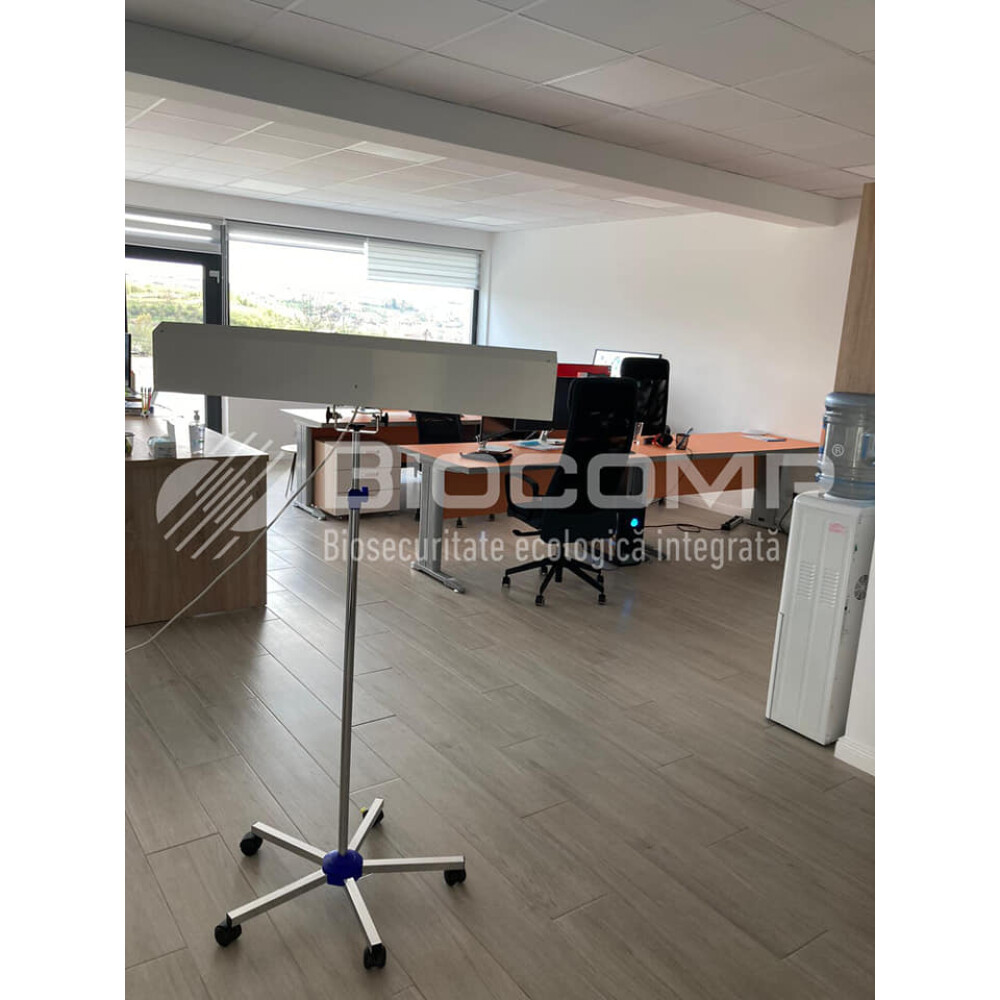 Dispozitiv de dezinfectie cu lumina ultravioleta UV-C (lampa UV-C) LBA-ER 2x30W, cu montare pe stativ mobil