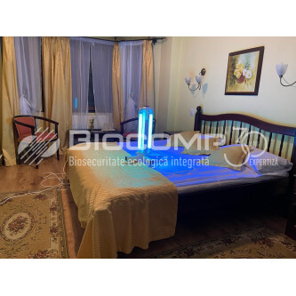 Dispozitiv de dezinfectie cu lumina ultravioleta UV-C MINI 360 4x15W, cu montare pe cadru mobil
